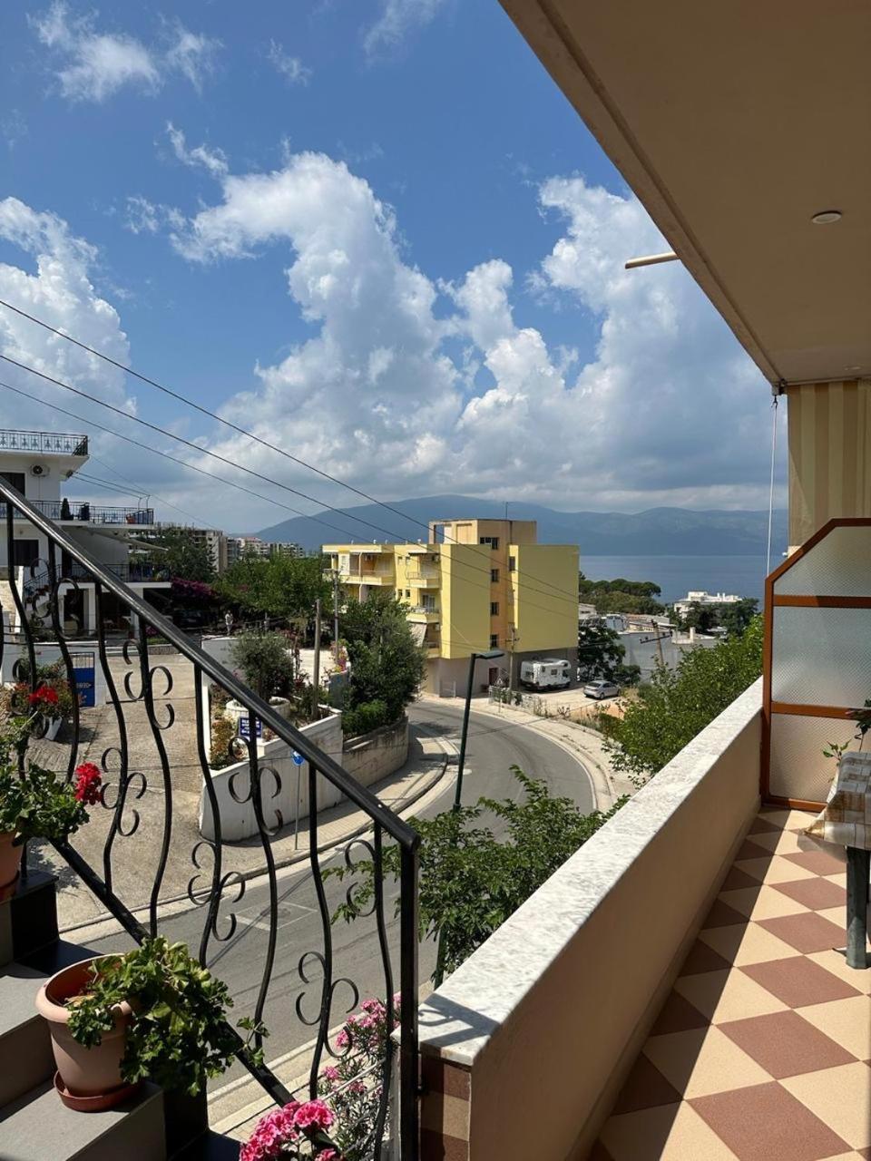 Eid Mar Hostel Vlorë Екстериор снимка