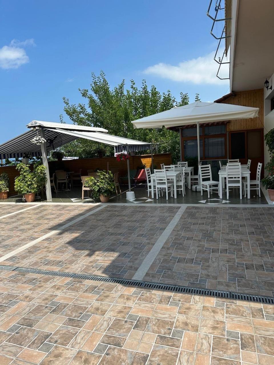 Eid Mar Hostel Vlorë Екстериор снимка